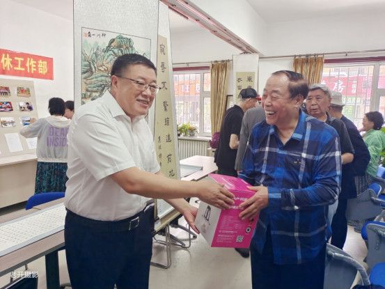 献礼建党百年丨传承红色基因 喜迎建党百年——吉大一院离退休职工开展书画摄影展活动(图3)