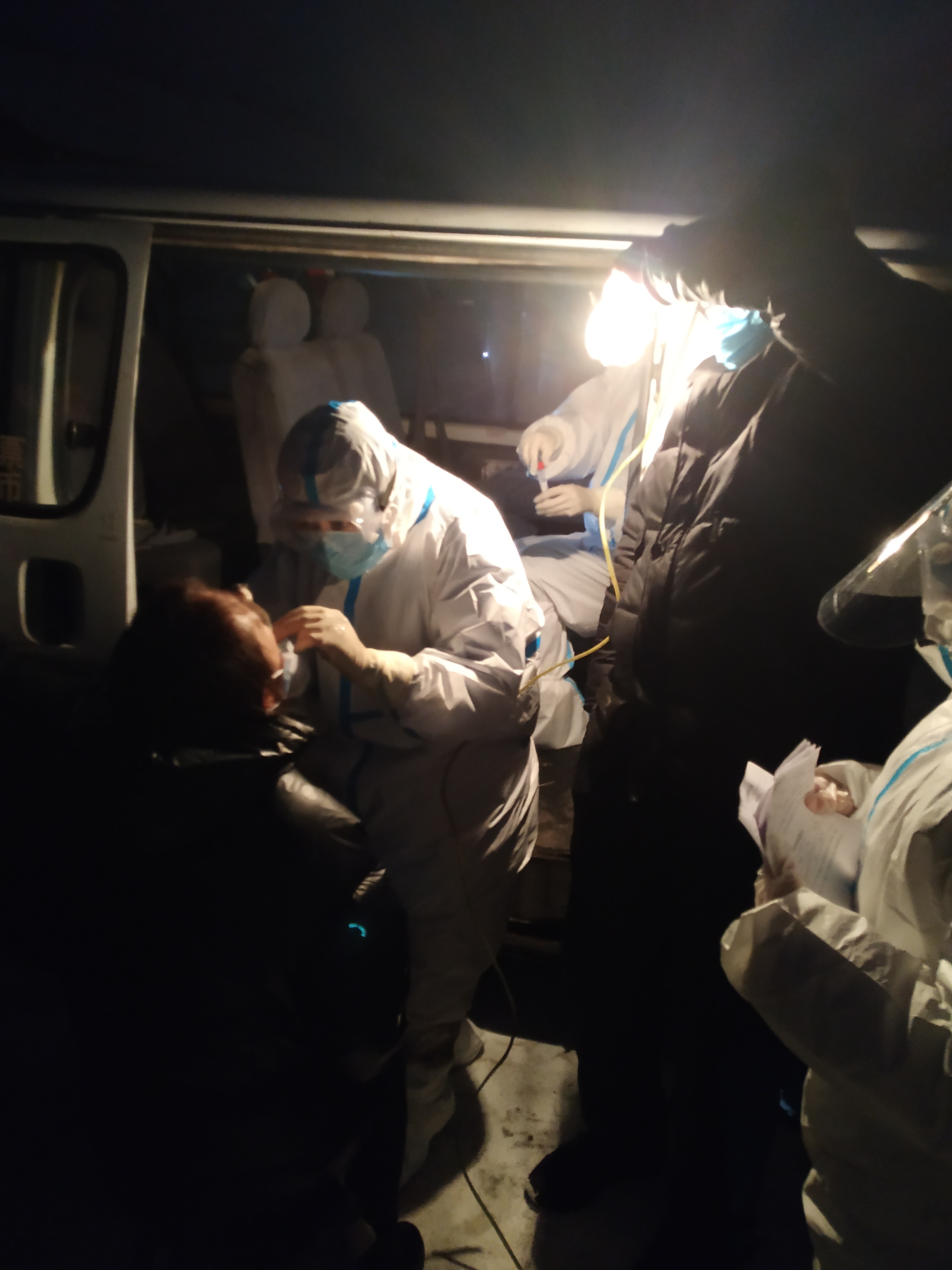 2021年护士在身边满意在医院主题摄影比赛获奖作品展播夜空中的温暖