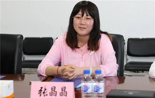 内蒙古乌兰浩特市政府及人民医院张晶晶一行到吉大一院洽谈交流