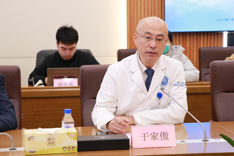 于院长讲话.JPG