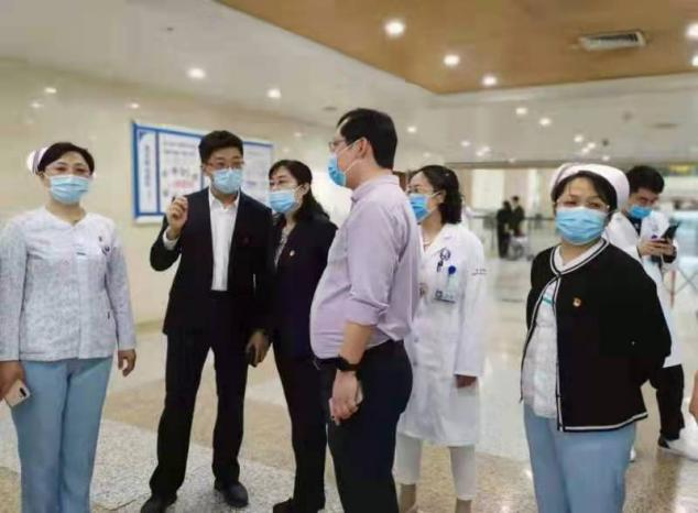 疫情再起——医院门诊工作踏查(图1)