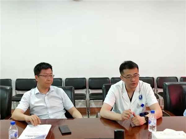 吉林大学第一医院召开党委理论学习中心组扩大会议 贯彻落实吉林大学医学教育创新发展座谈会精神(图3) 吉林大学第一医院召开党委理论学习中心组扩大会议 贯彻落实吉林大学医学教育创新发展座谈会精神(图3)