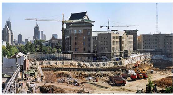 2004年至2007年，医院开展扩建工程，总建筑面积134611平方米，为医院快速发展奠定了基础(图1)